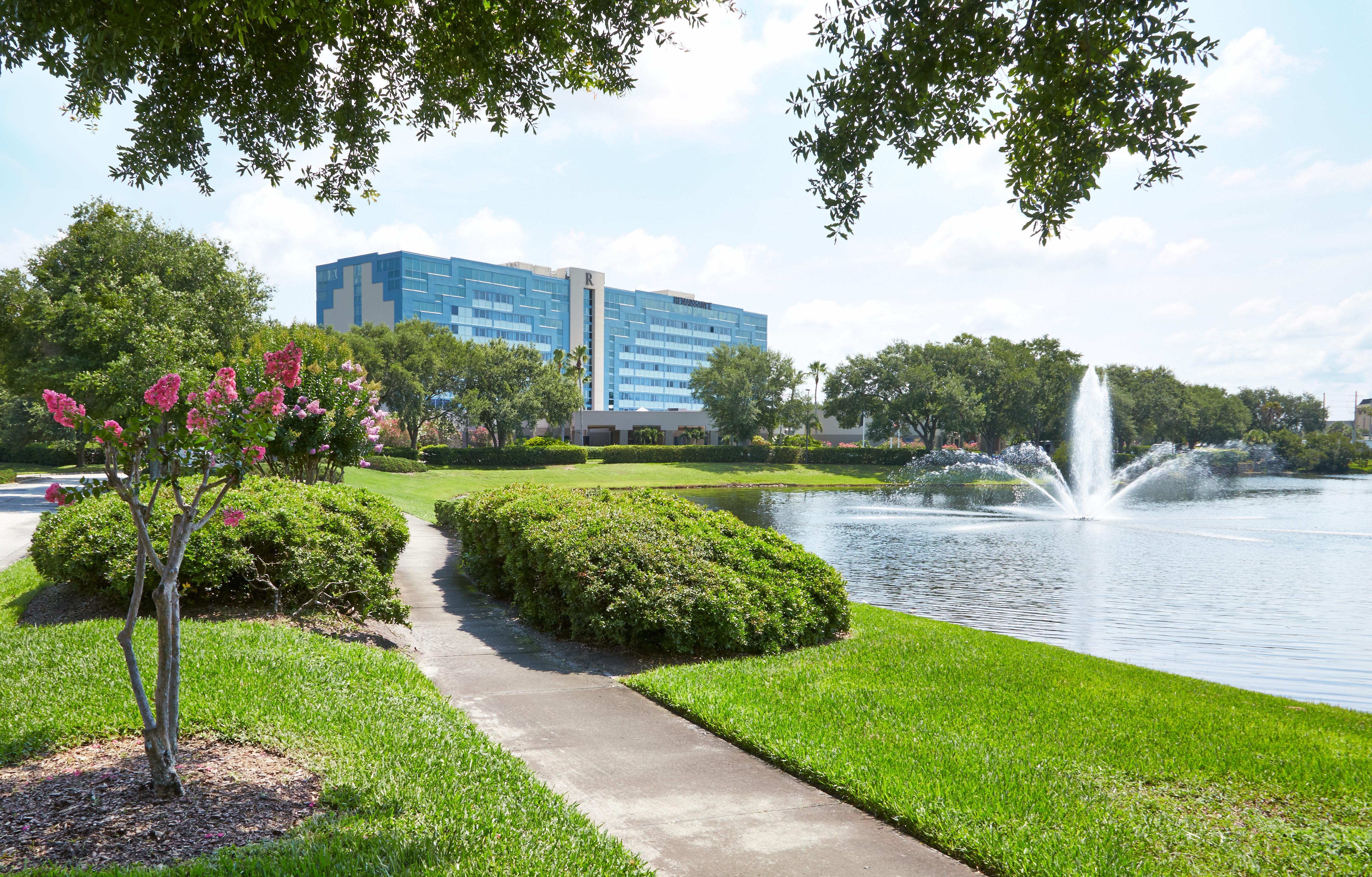 Renaissance Orlando Airport Hotel Exterior photo